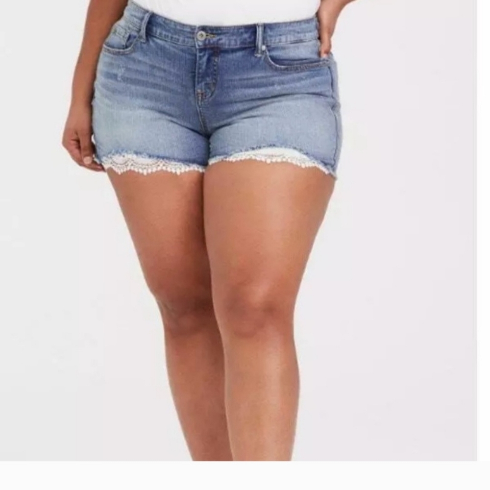 Torrid Jean short